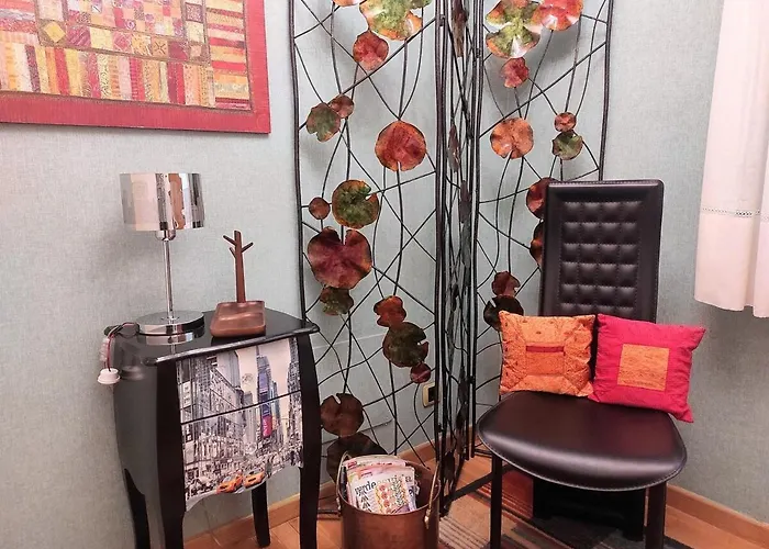 Con Vistas Al Puente Del Milenio Y Plaza De Garaje Appartement *